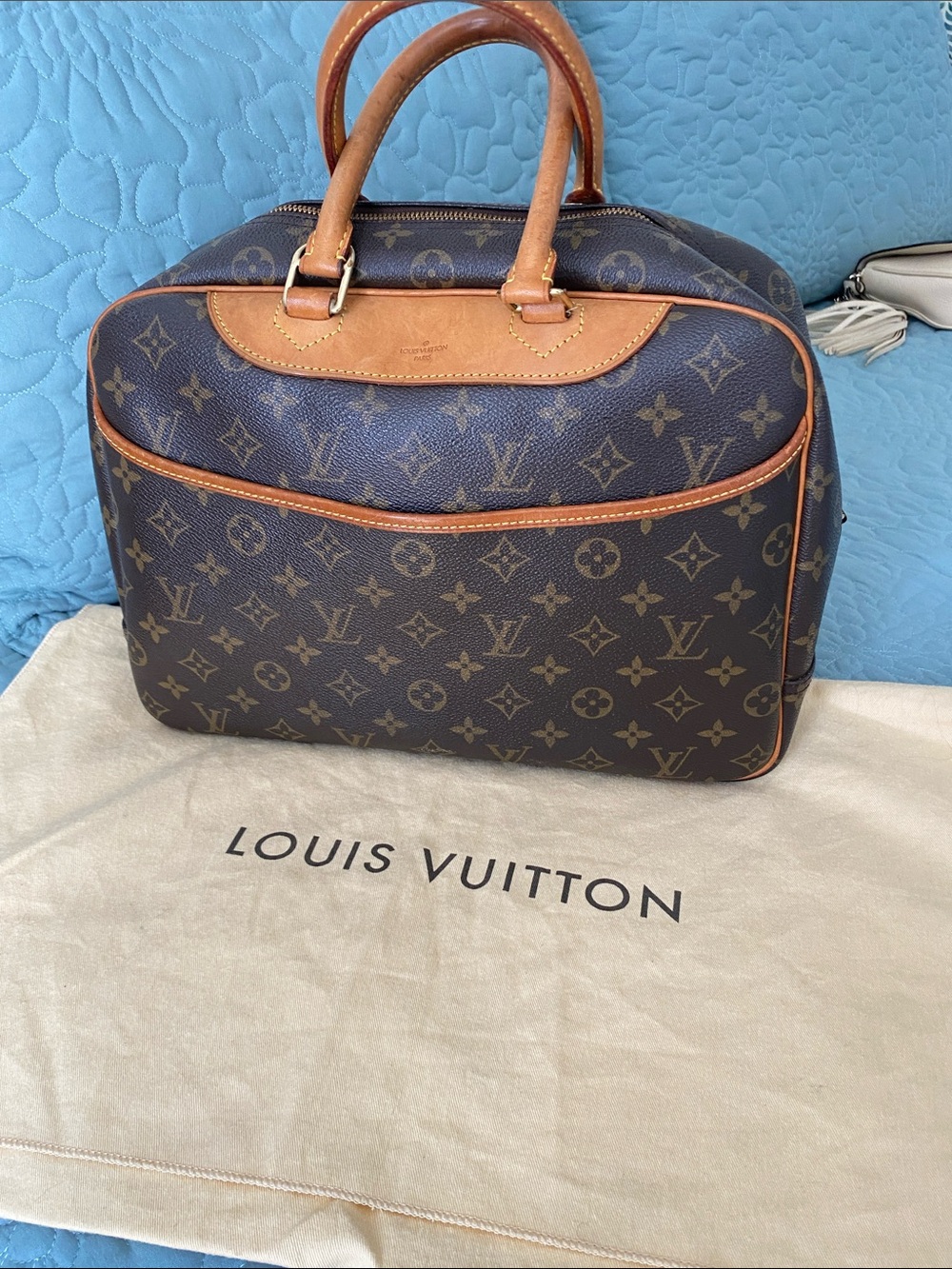 Louis Vuitton Monogram Deauville  with Vachetta Trim